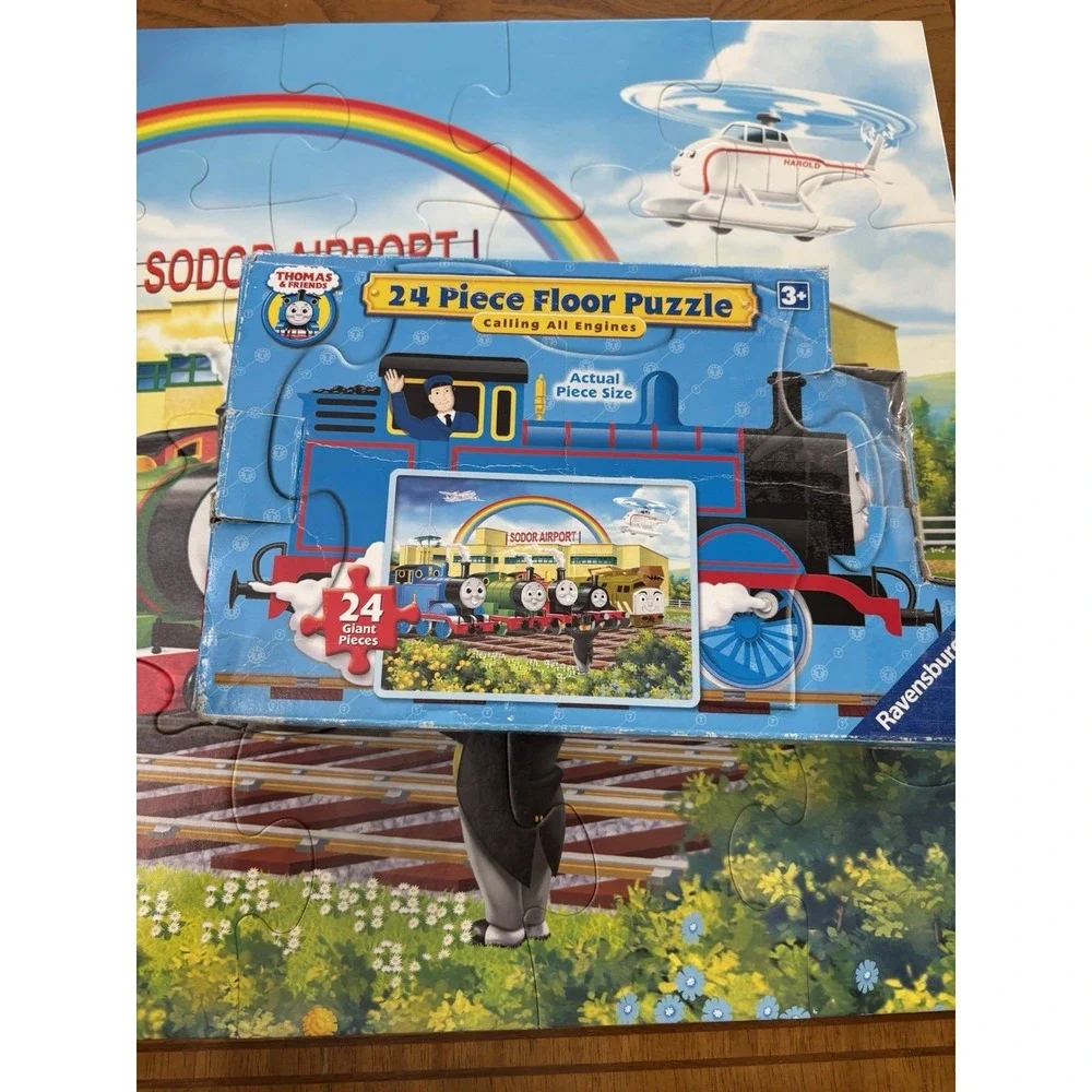 2005 Thomas And Friends Calling All Engines Sodor  Airport Floor Puzzle 24 Pc